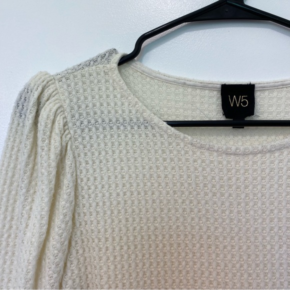 Soft W5 Sweater - Picture 2 of 4